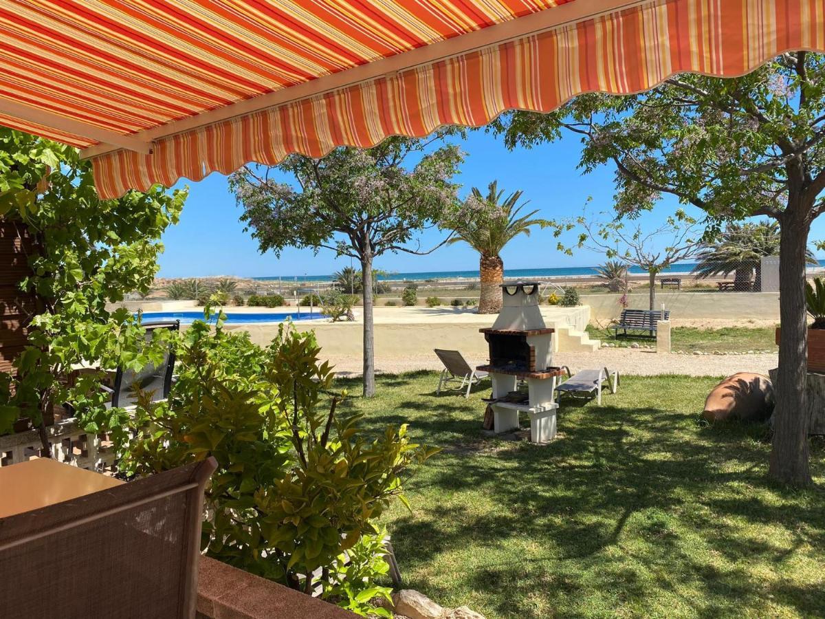 Beach Resort La Margarita Hospitalet De L'Infant Buitenkant foto